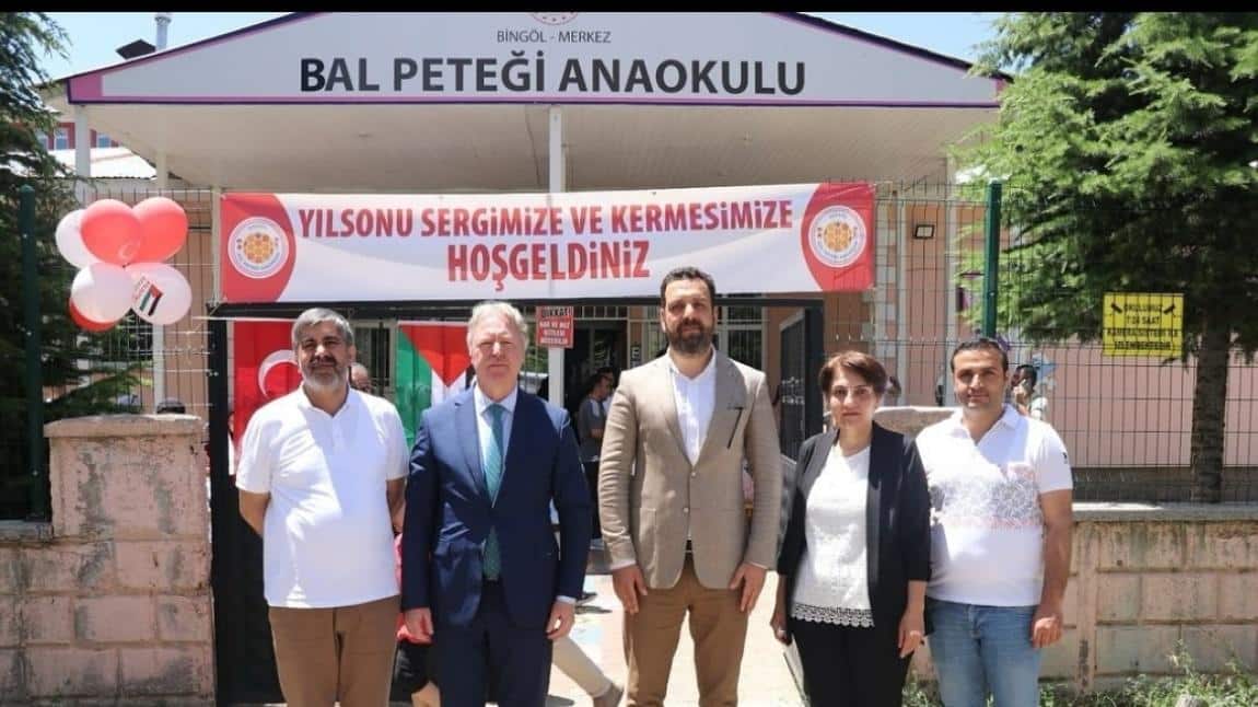Yıl Sonu Sergimiz ve Gazze Kermesimizden kareler